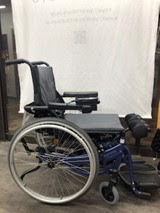 机仕事に最適? 昇降椅子&スタンディング車いす5